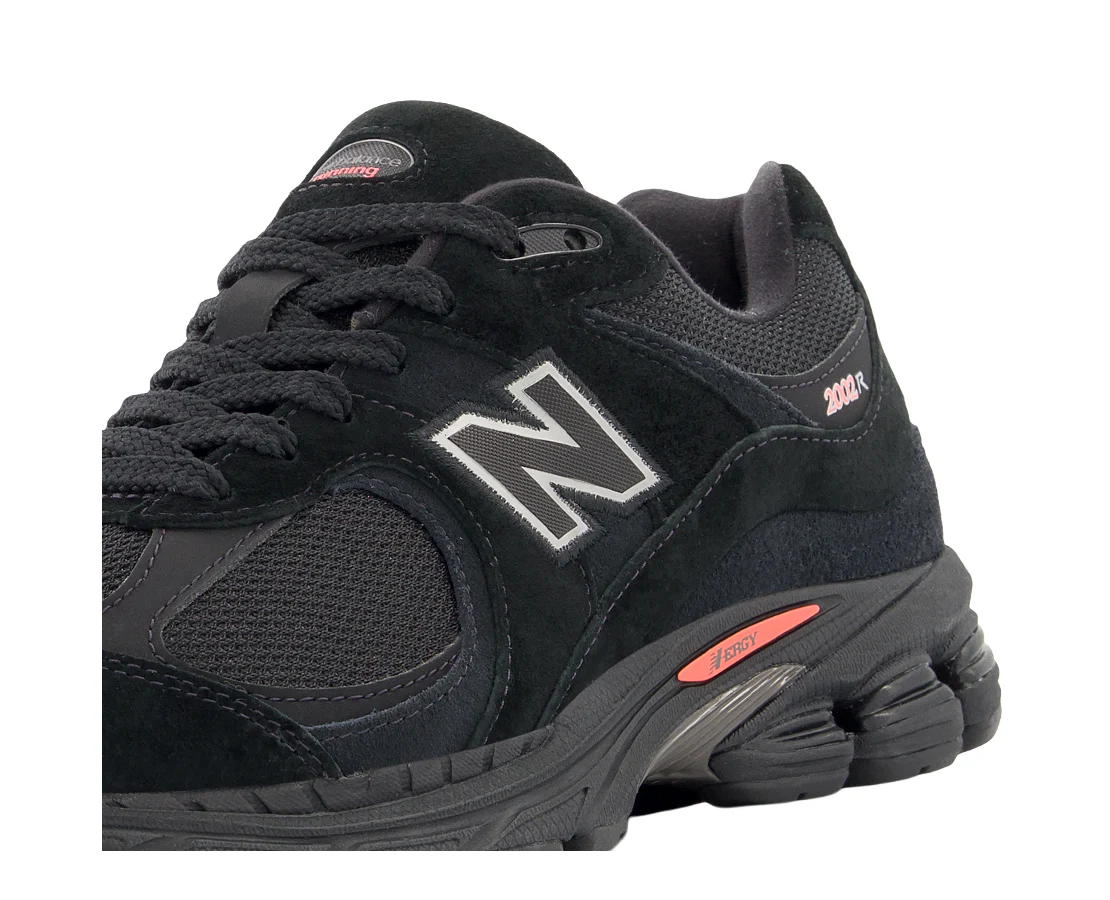 New Balance 2002 Black - Image 6