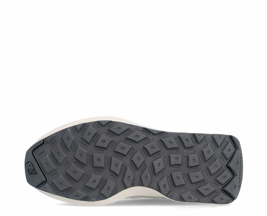 New Balance 370 - Image 4