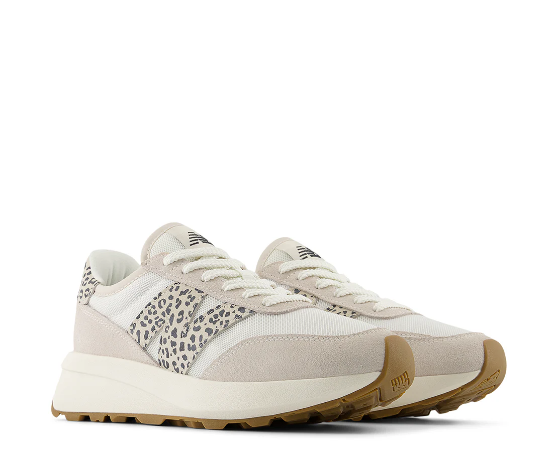 New Balance 370 Moonbeam Leopard - Image 2