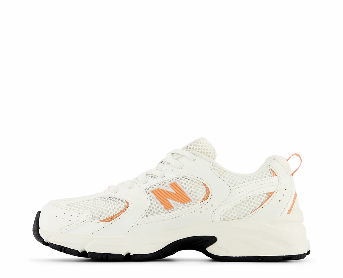 New Balance 530 Sea Salt Peach - Image 3