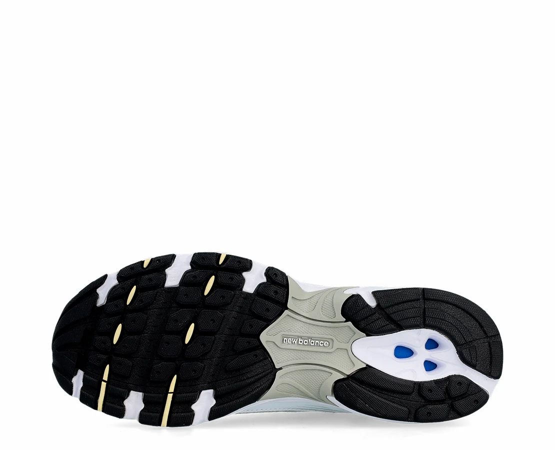 New Balance 530 White Calcium - Image 4