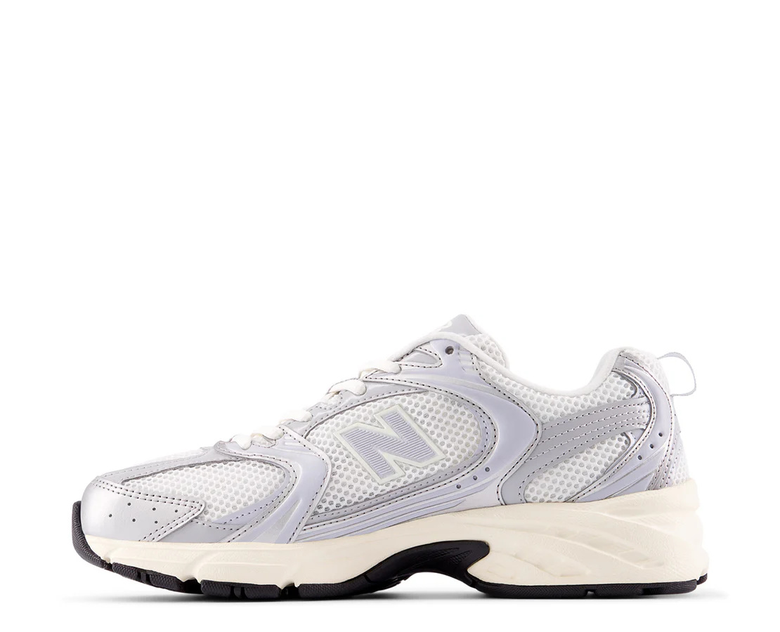 New Balance 530 Silver Reflection - Image 3