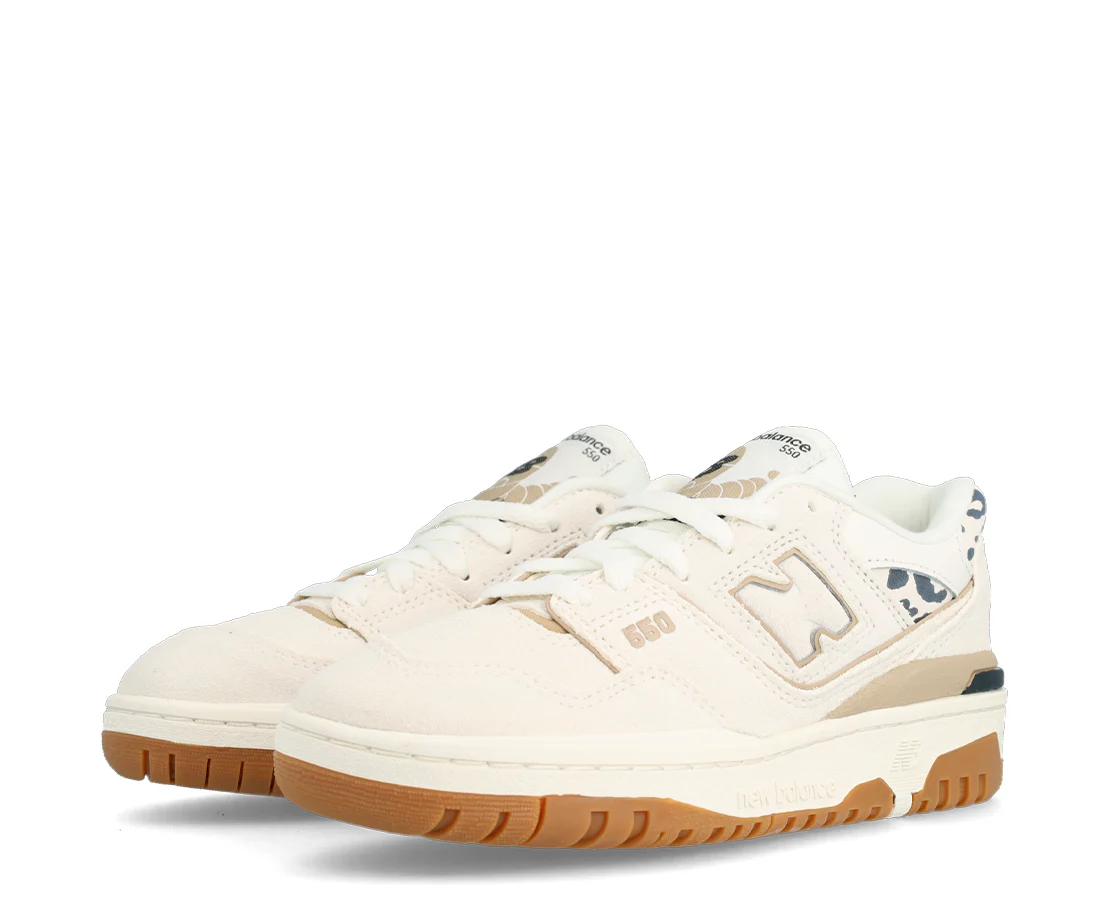 New Balance 550 Sea Salt Stoneware - Image 2