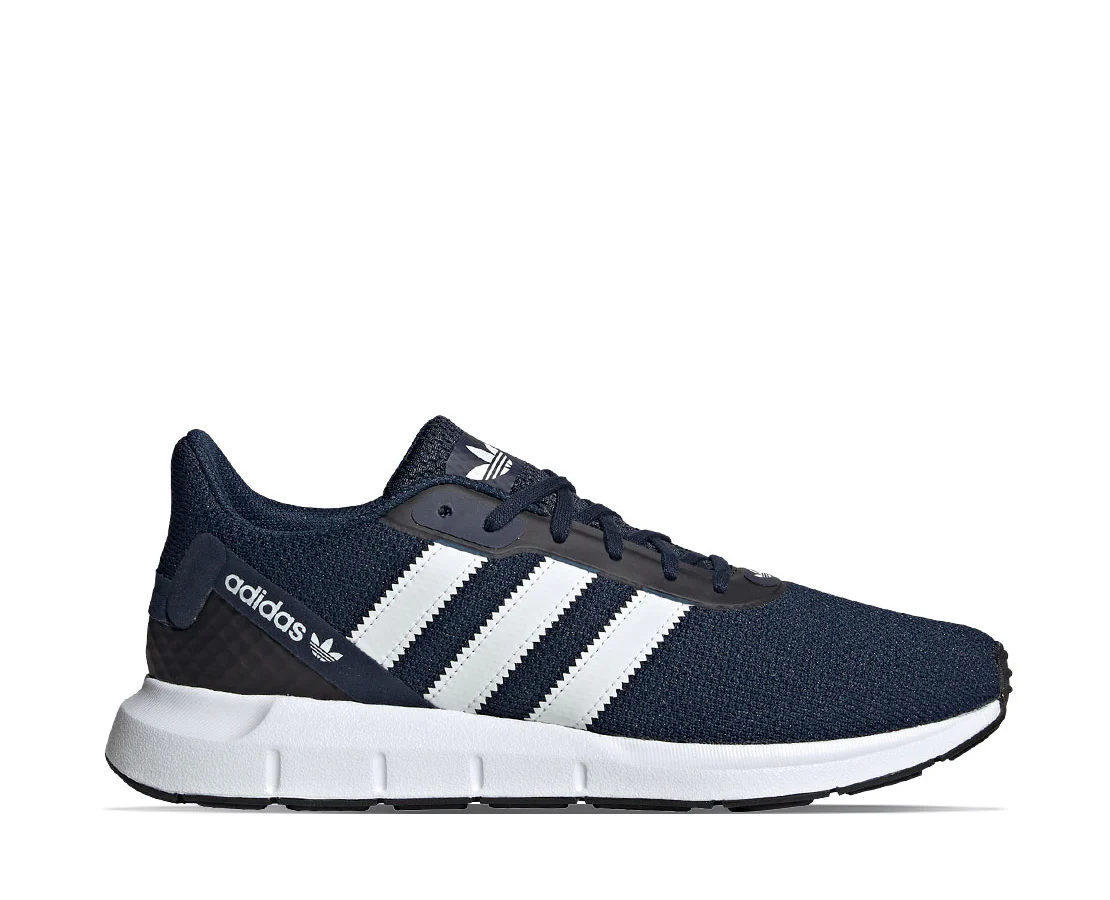 Adidas Swift Run