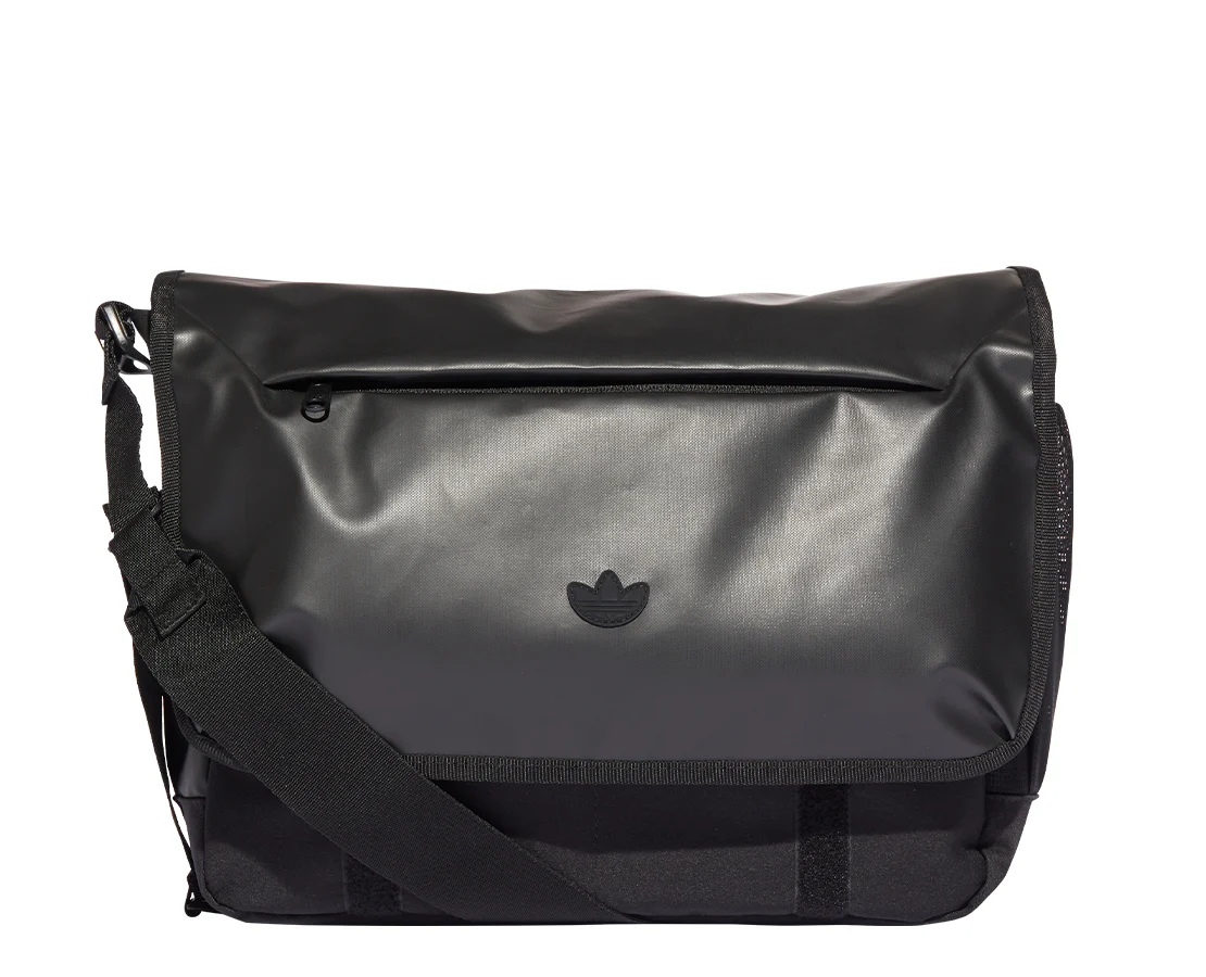 Adidas Rifta Messenger