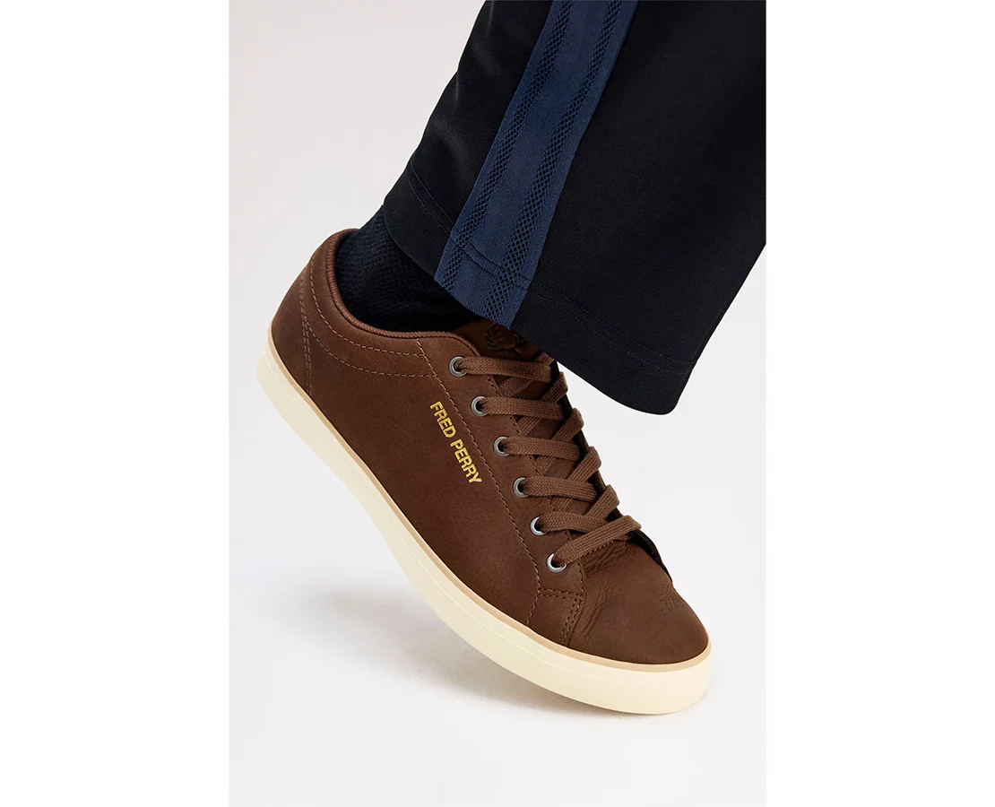Fred Perry Baseline Tumbled Nubuck - Image 2