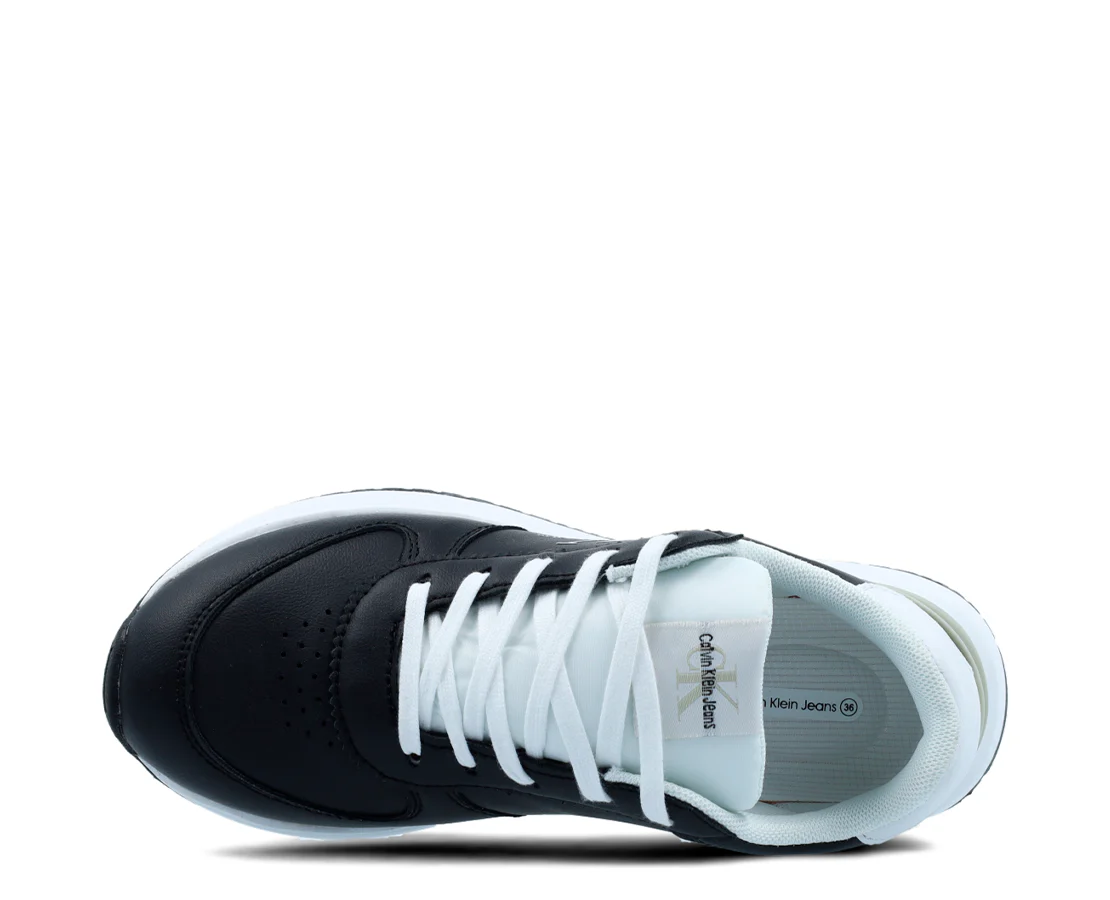 Calvin Klein Low Cut Lace-Up - Image 3