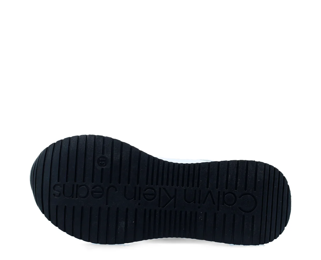 Calvin Klein Low Cut Lace-Up - Image 4