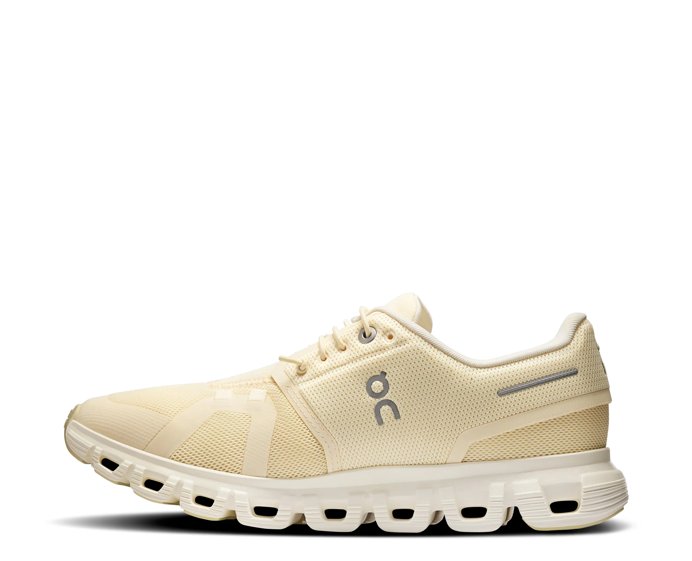 On Cloud 6 - Image 3