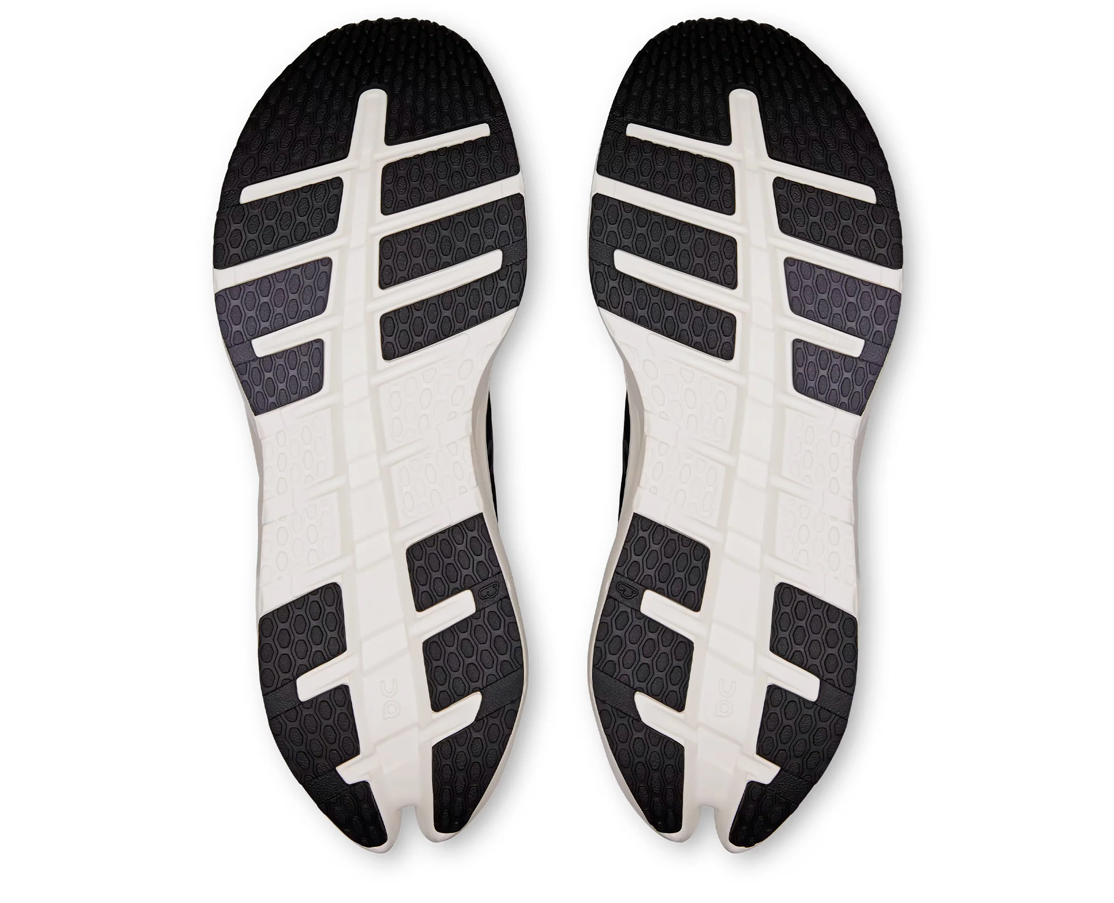 On Cloudrunner 3 - Image 6