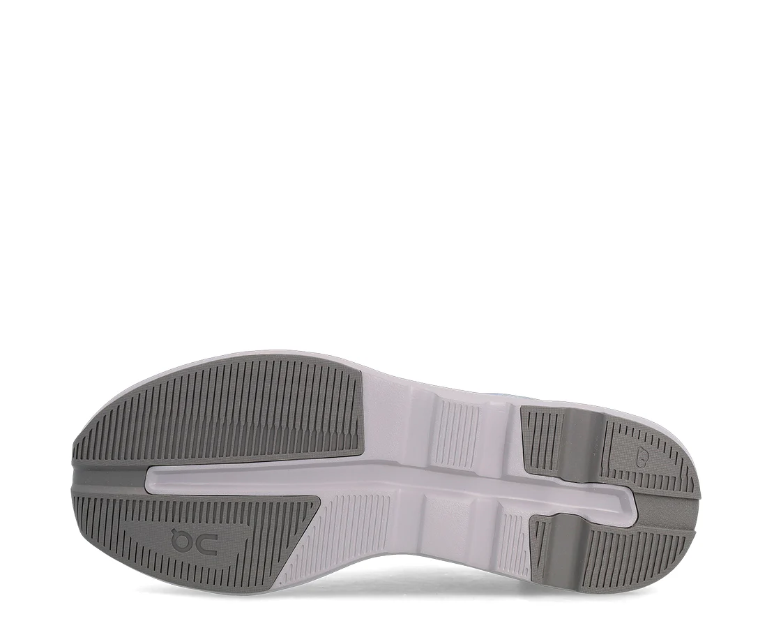On Cloudzone - Image 5