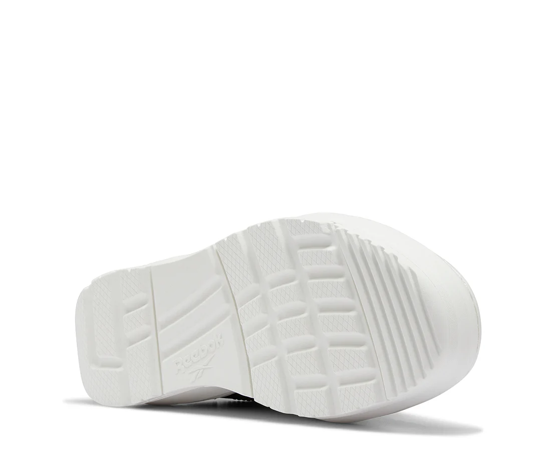 Reebok Club C Double Geo - Image 4