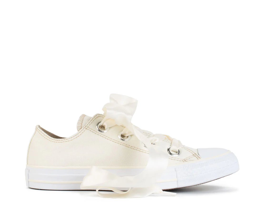 Converse Chuck Taylor All Star Big Eyelets OX
