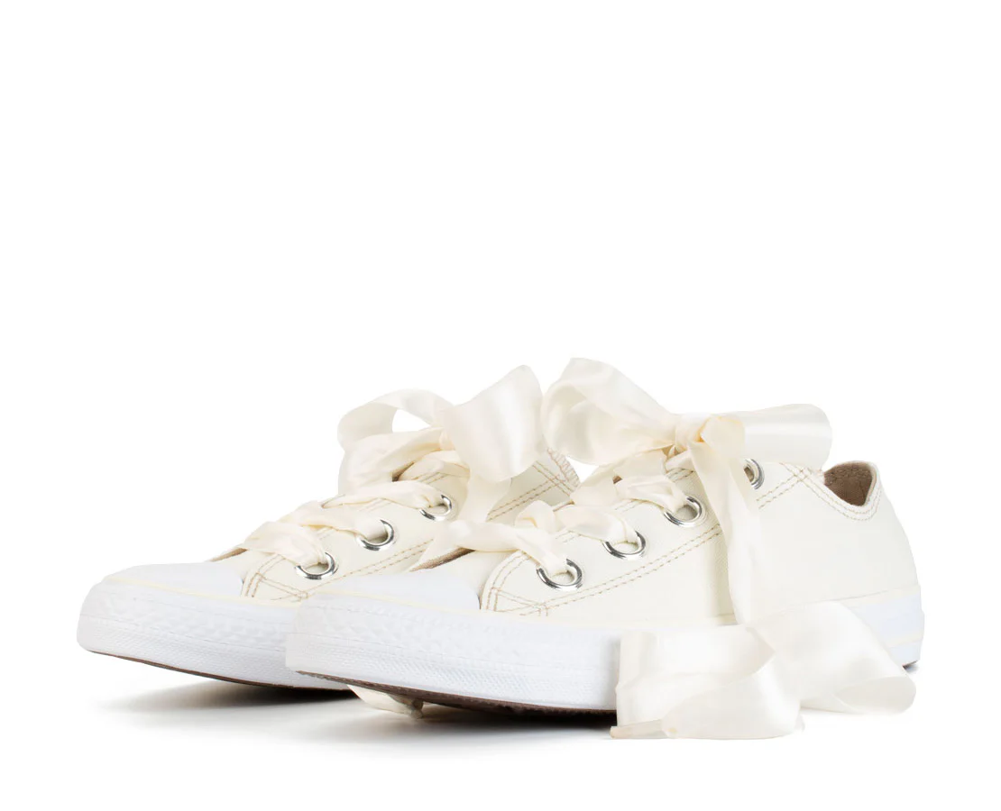 Converse Chuck Taylor All Star Big Eyelets OX - Image 4