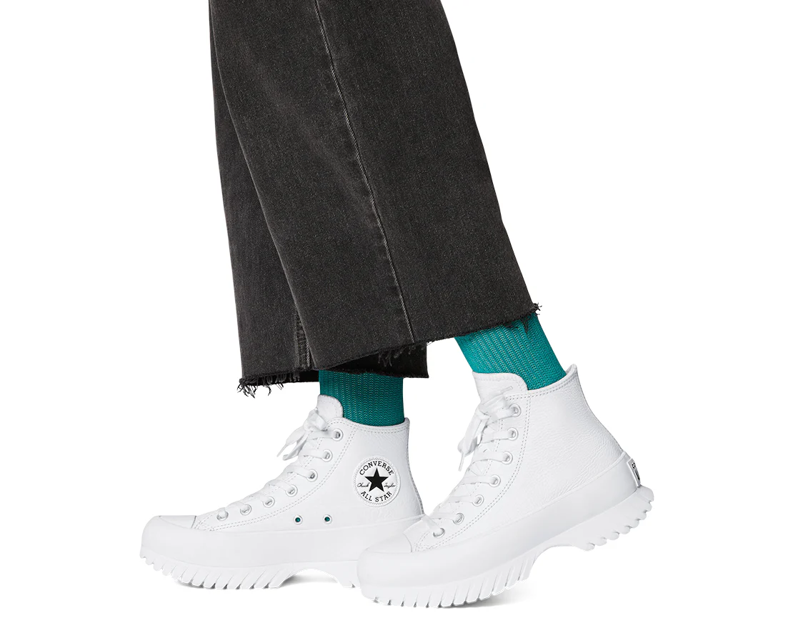 Converse Chuck Taylor All Star Lugged 2.0 Leather - Image 7