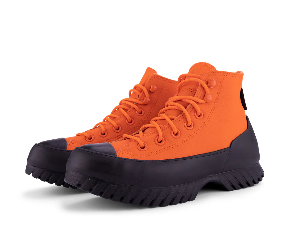 Converse Chuck Taylor All Star Lugged Winter 2.0 Hi - Image 2
