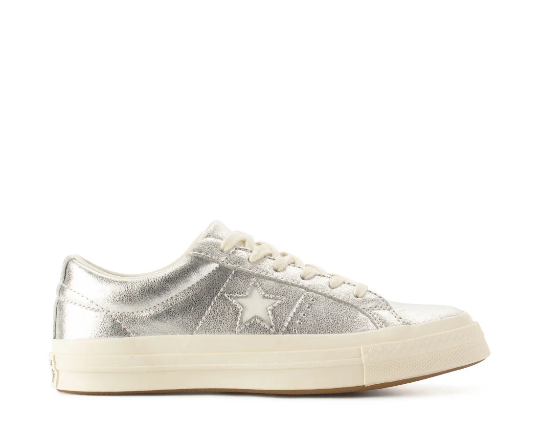 Converse One Star
