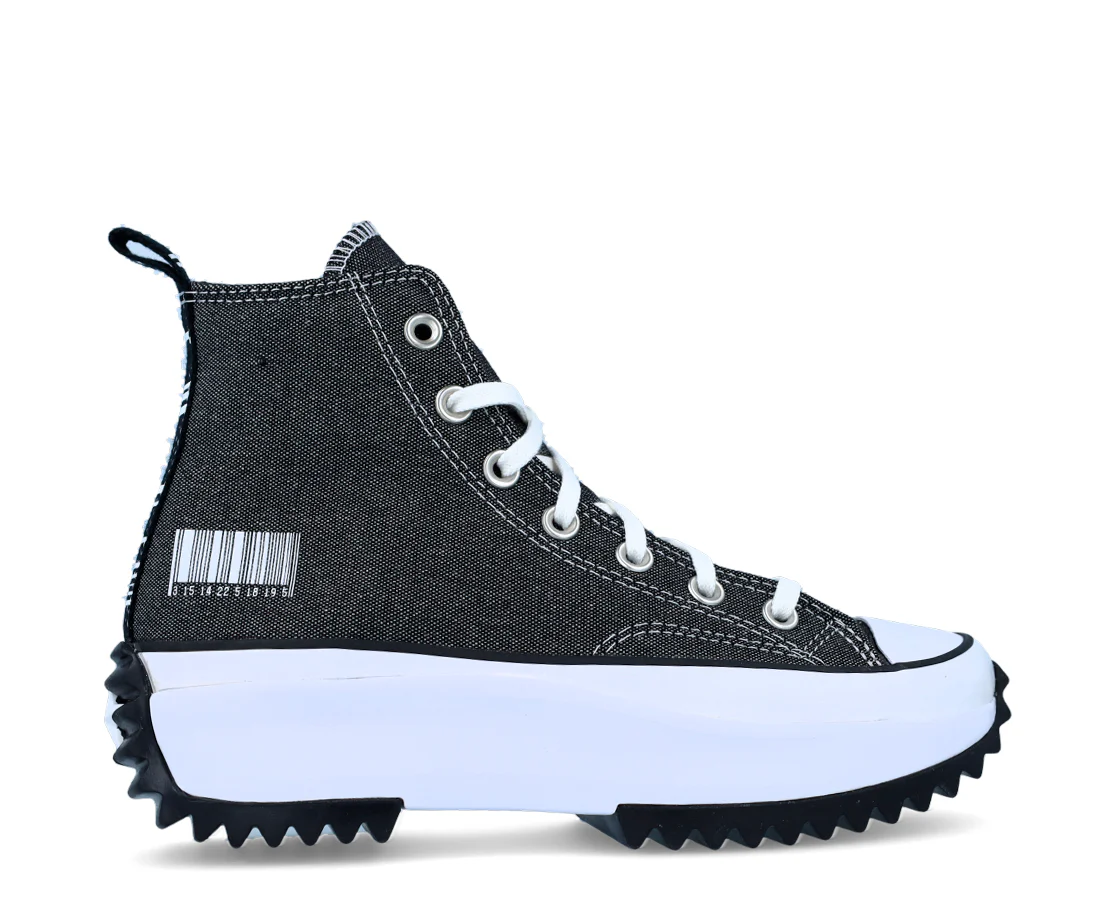 Converse Run Star Hike