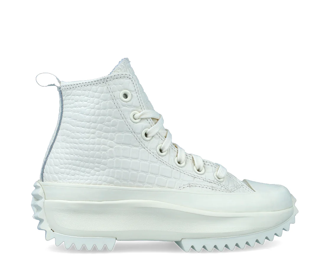 Converse Run Star Hike