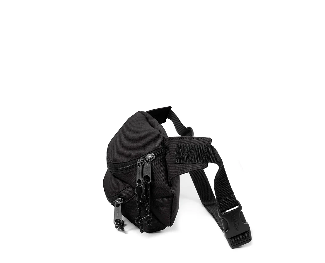Eastpak Doggy Bag "Black" - Image 5