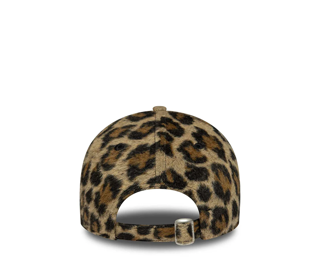 New Era 9Forty Cosy Animal New York Yankees - Image 4