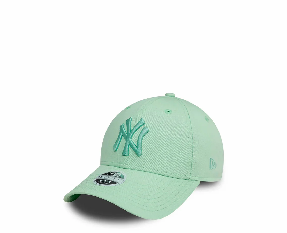 New Era NY Yankees Female League Essential 9Forty