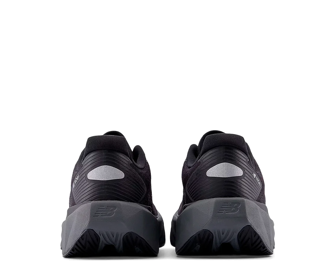 New Balance FuelCell Rebel V5 - Image 4