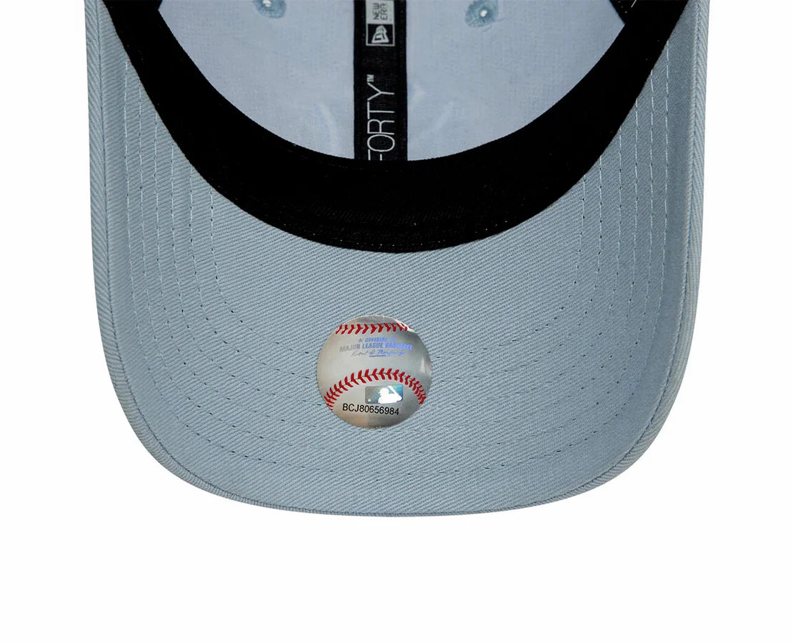 New Era NY Yankees Kids Tod League Essential 9Forty - Image 4