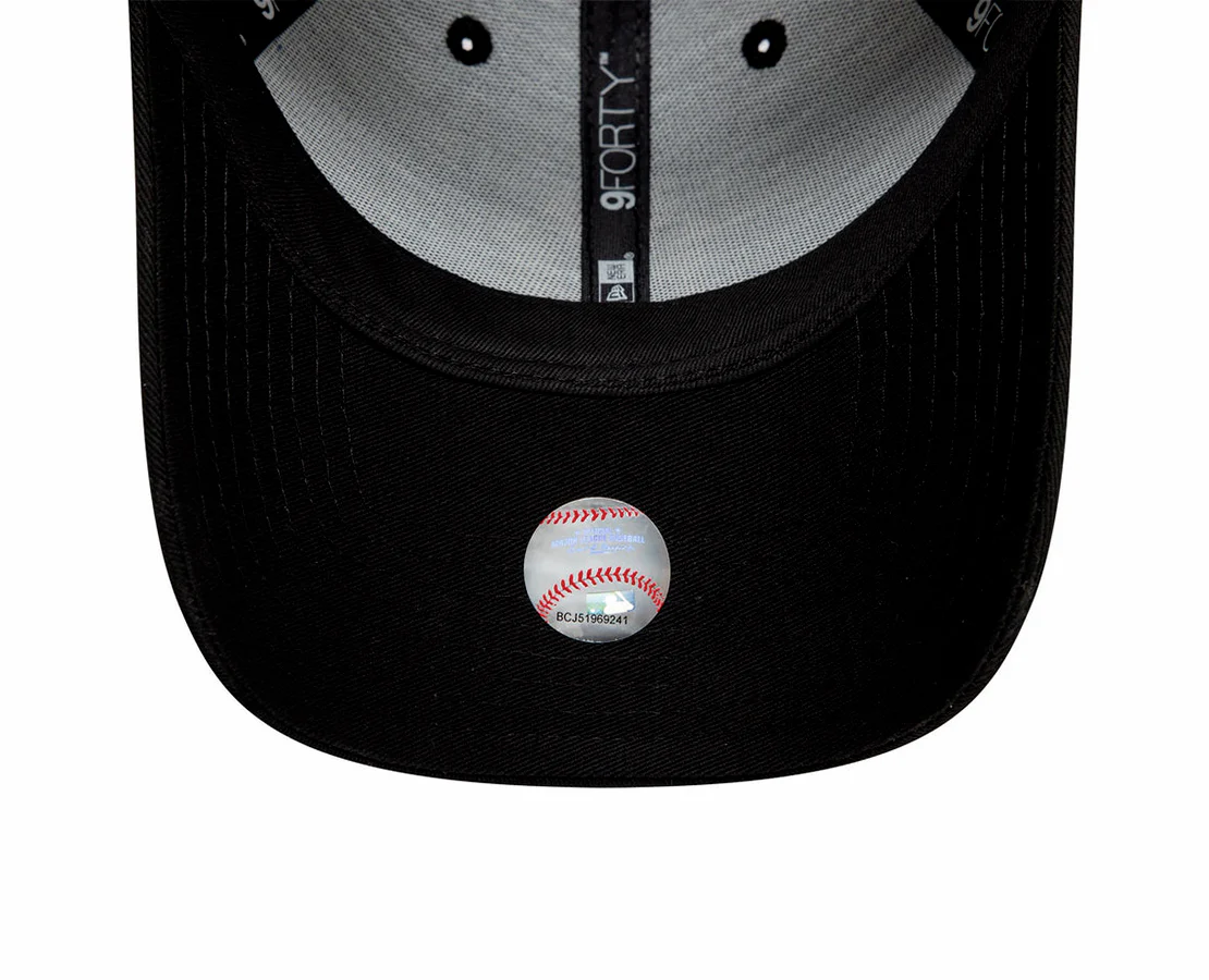 New Era NY Yankees League Essential 9Forty - Image 4
