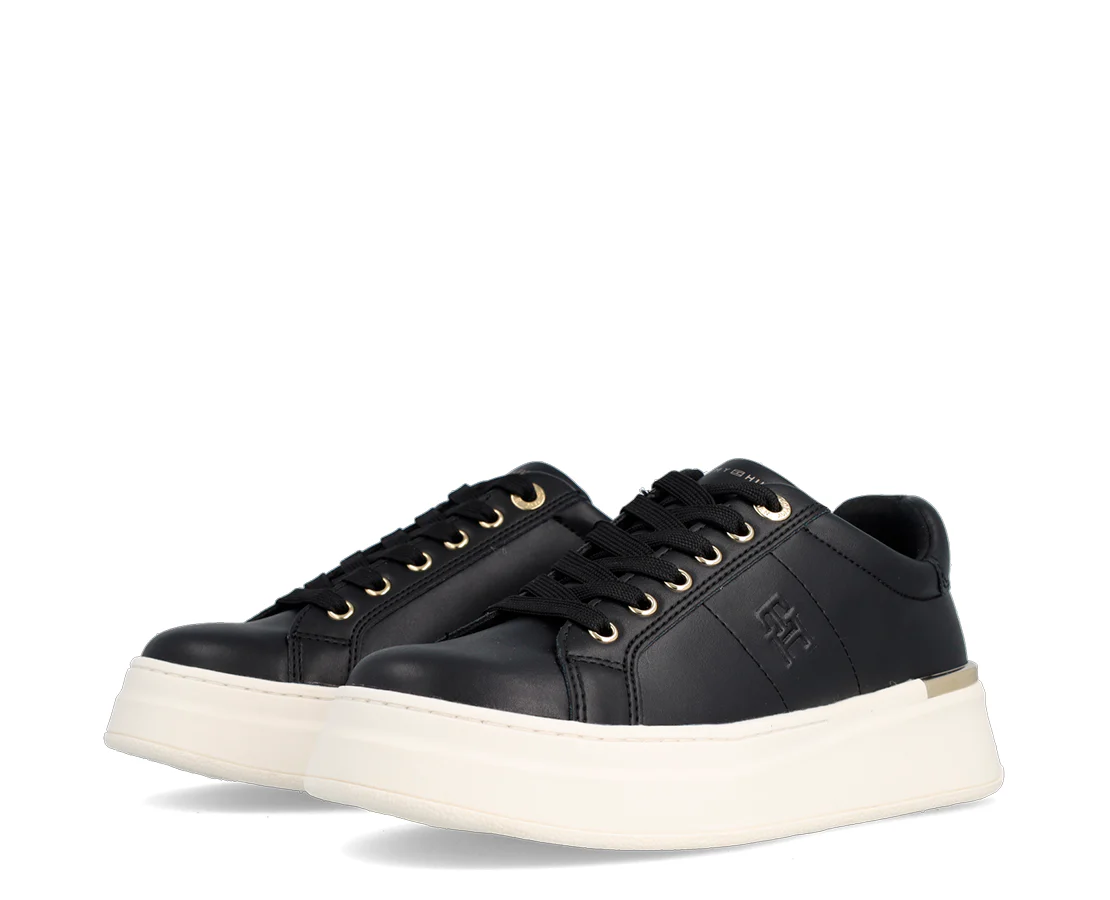 Tommy Hilfiger Low Cut Lace-Up - Image 2
