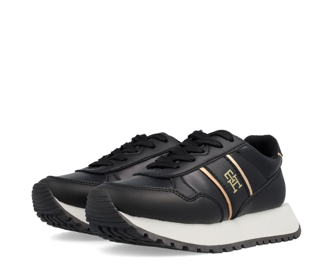 Tommy Hilfiger Low Cut Lace-Up - Image 2