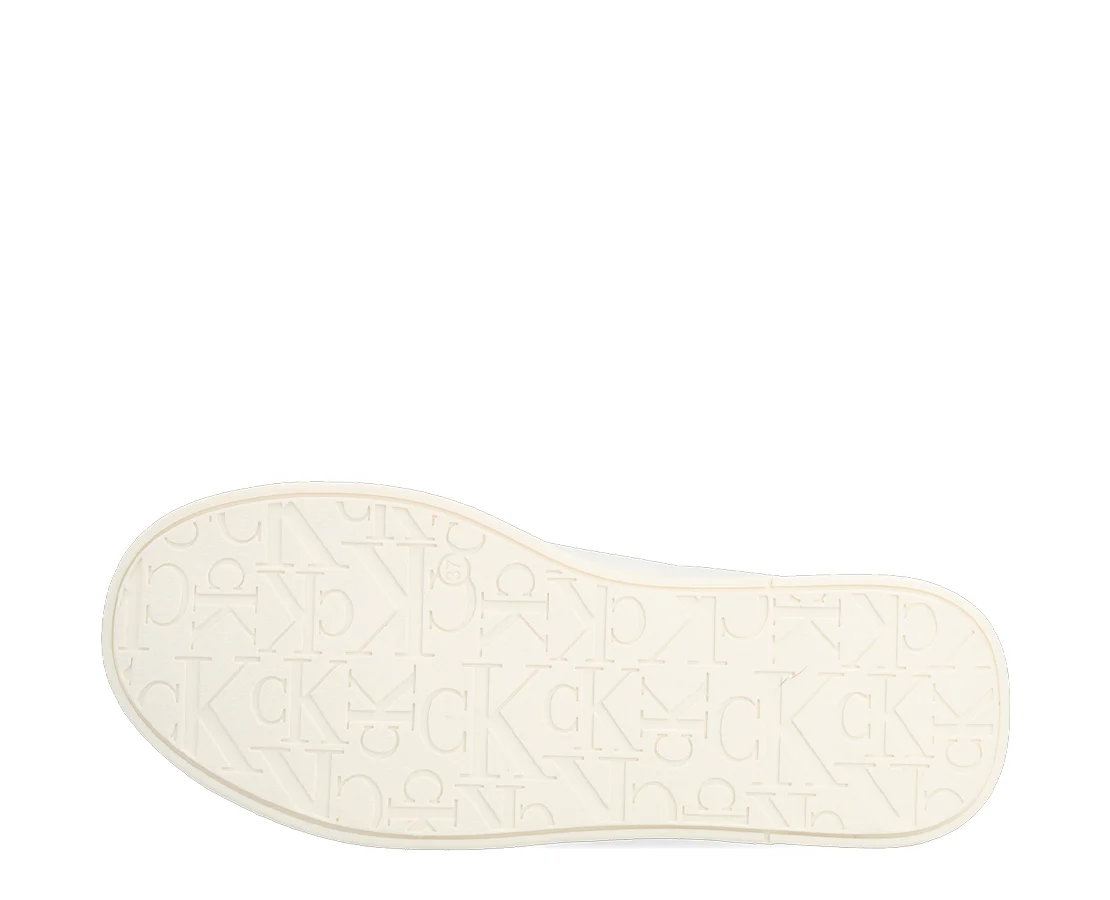 Calvin Klein Low Cut Lace-Up Sneaker - Image 4