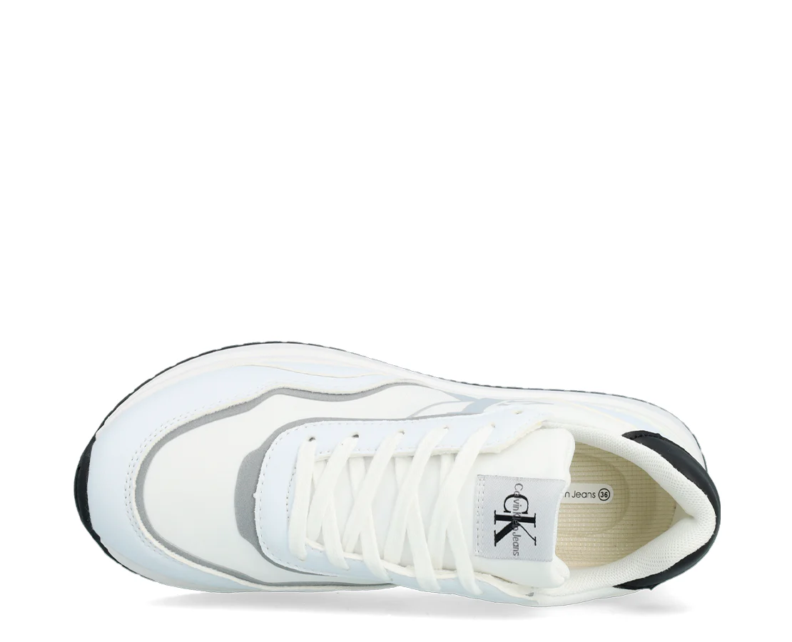 Calvin Klein Low Cut Lace-Up Sneaker - Image 3