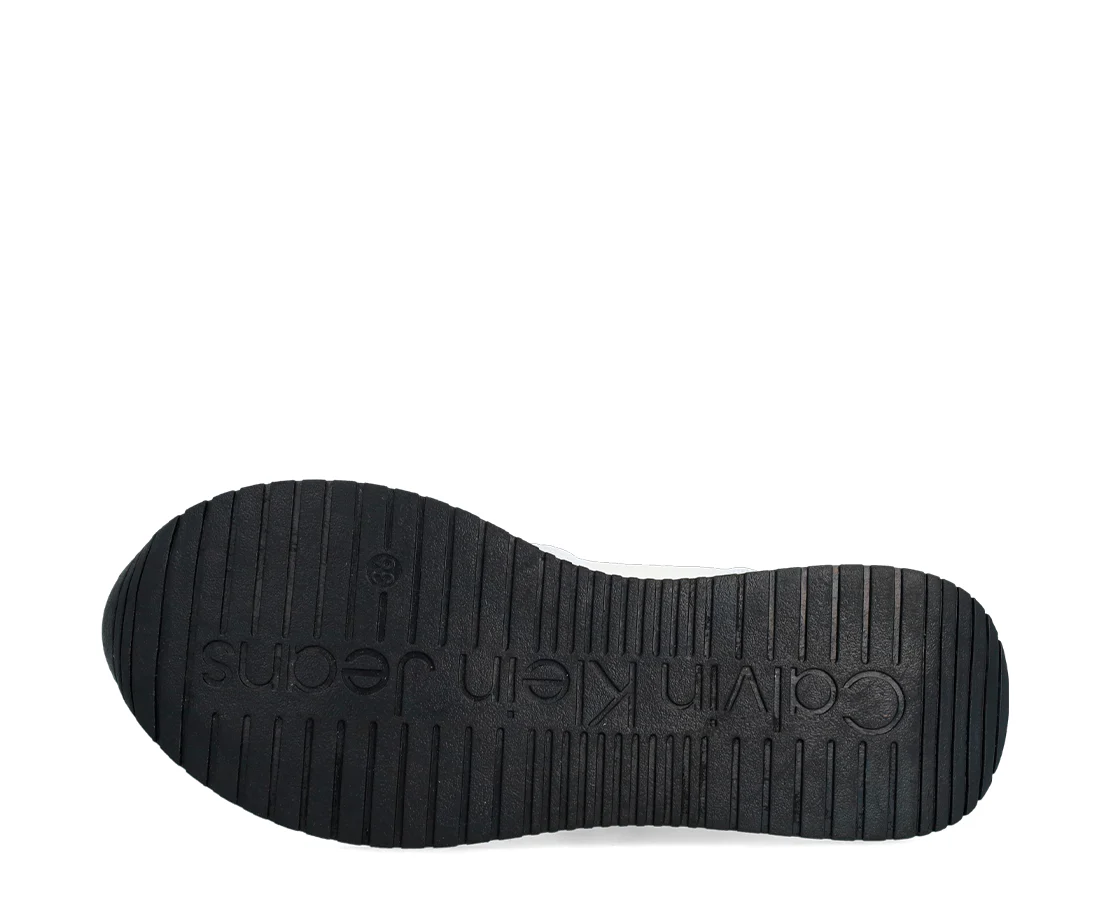Calvin Klein Low Cut Lace-Up Sneaker - Image 4