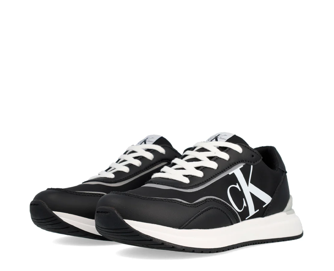 Calvin Klein Low Cut Lace-Up Sneaker - Image 2