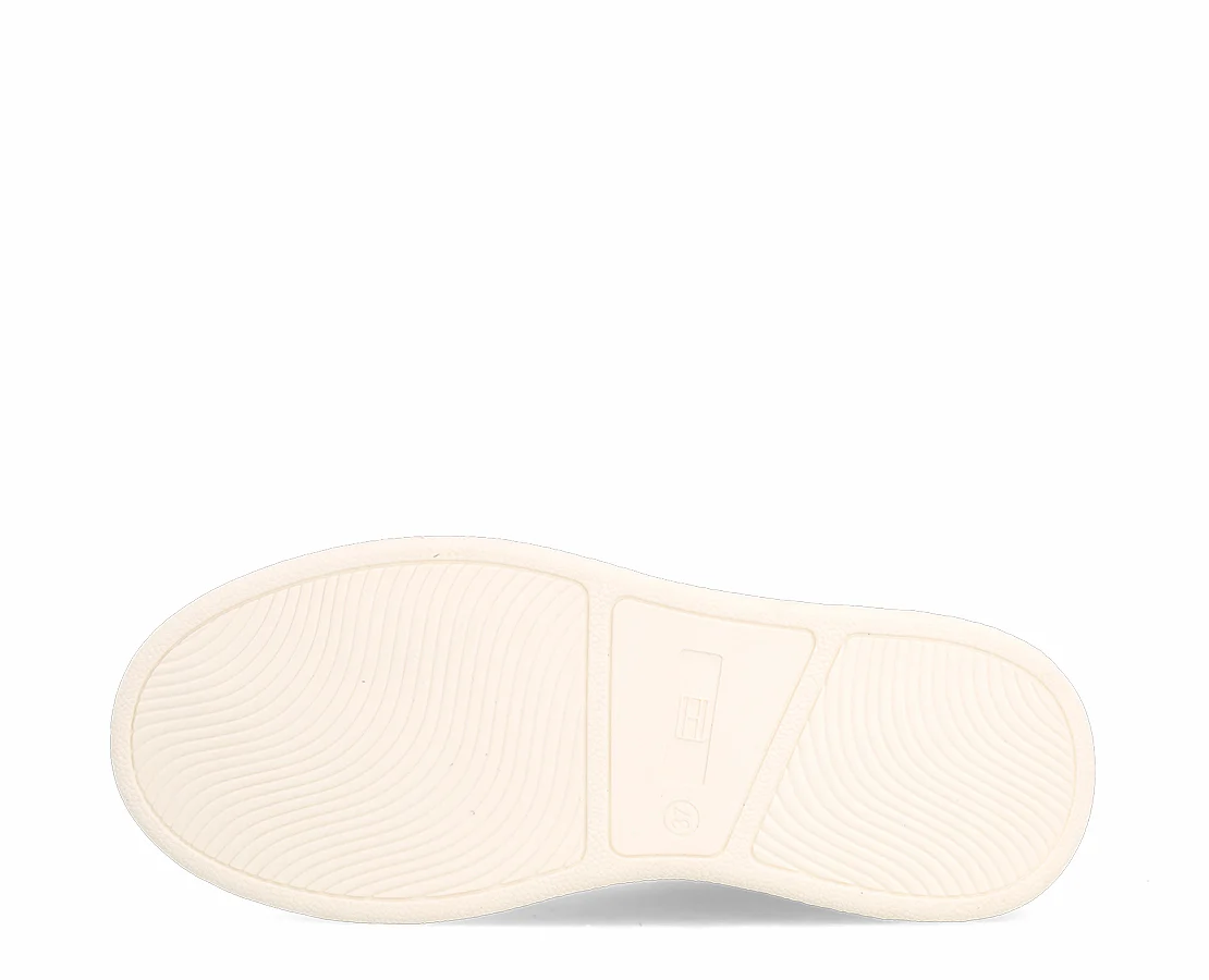 Tommy Hilfiger Low Cut Lace-Up Sneaker - Image 5