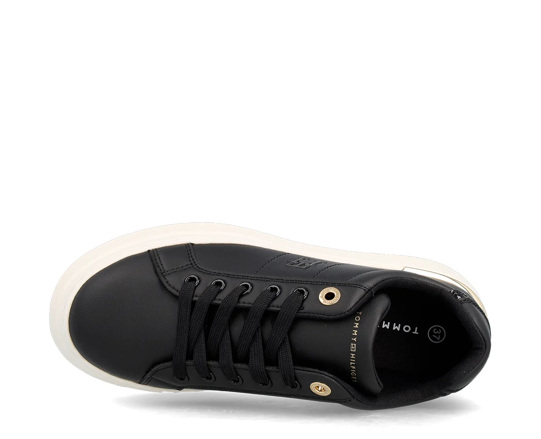 Tommy Hilfiger Low Cut Lace-Up Sneaker - Image 4
