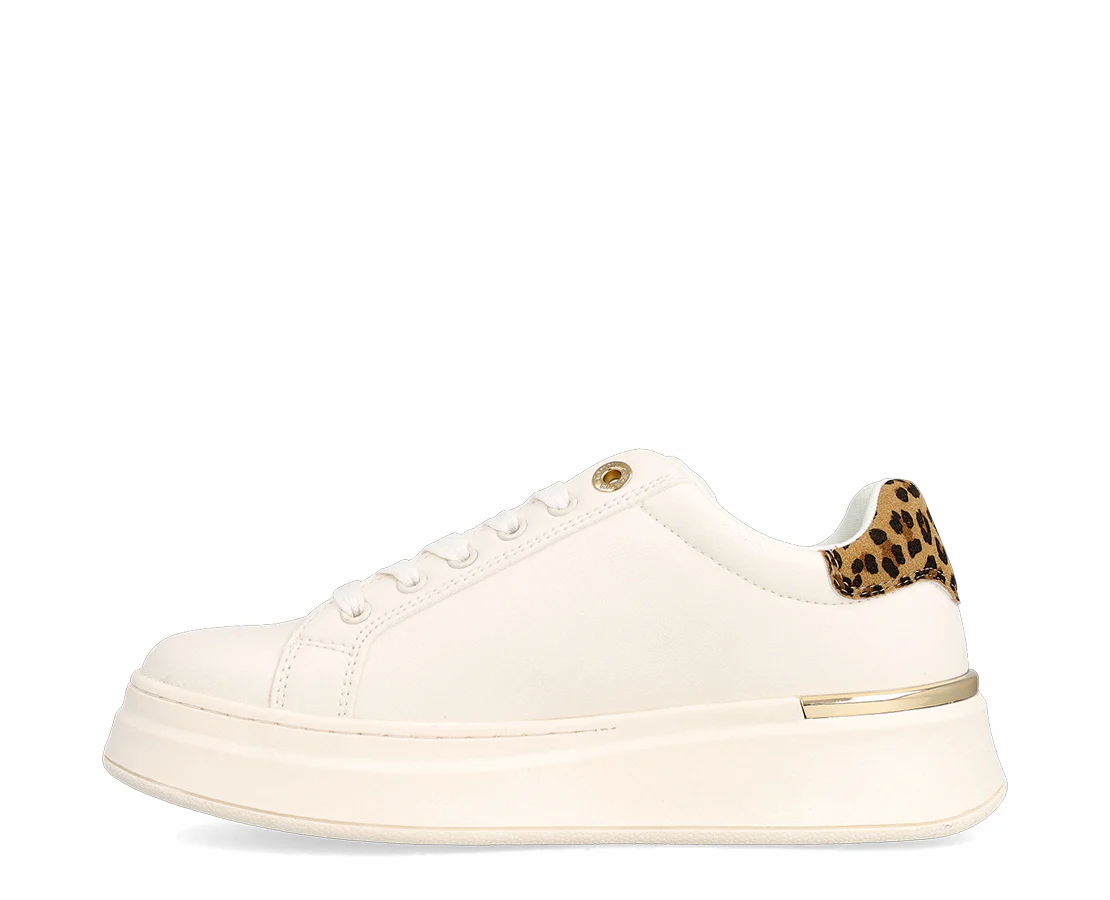 Tommy Hilfiger Low Cut Lace-Up Sneaker - Image 3