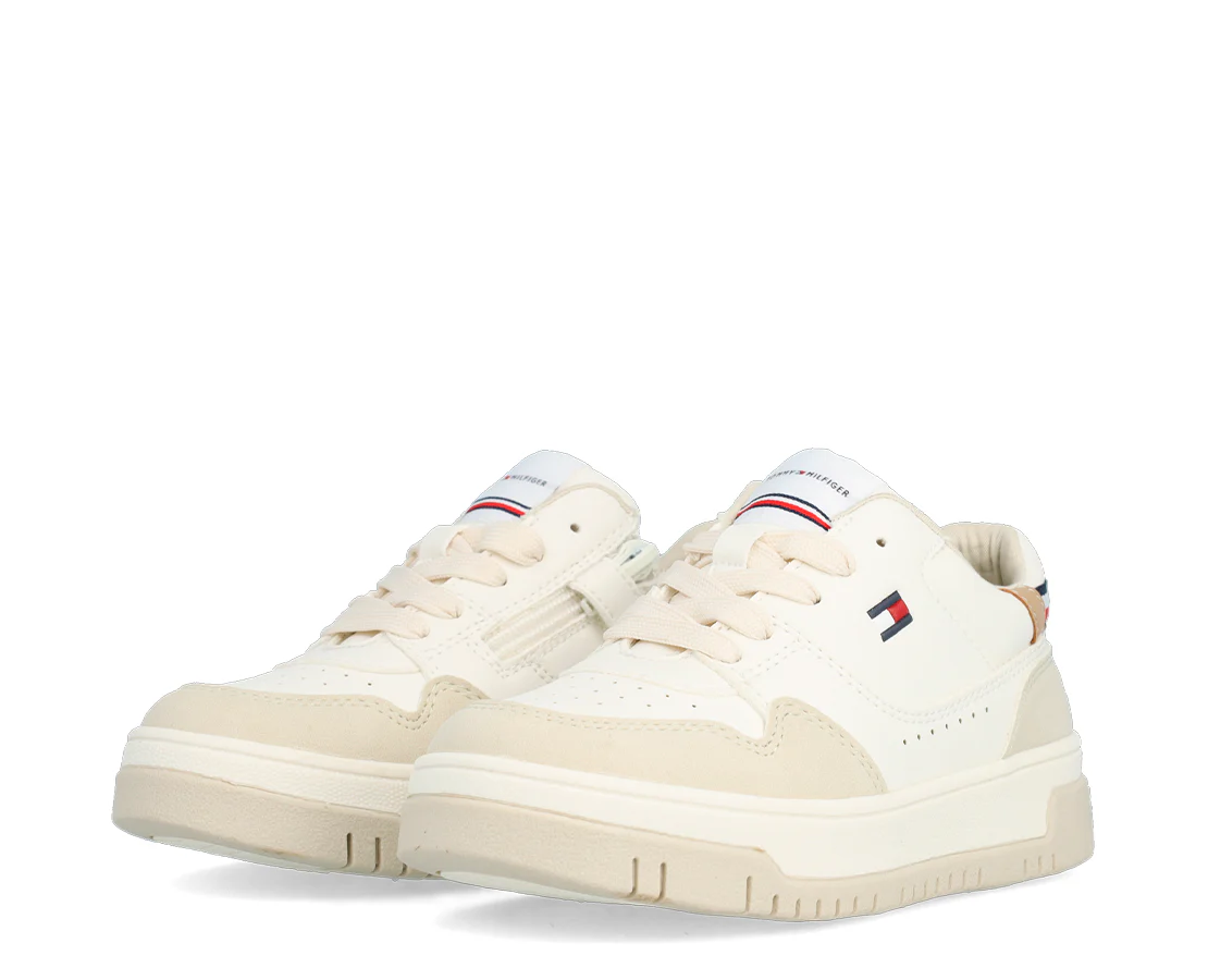 Tommy Hilfiger Low Cut Lace-Up Sneaker - Image 2