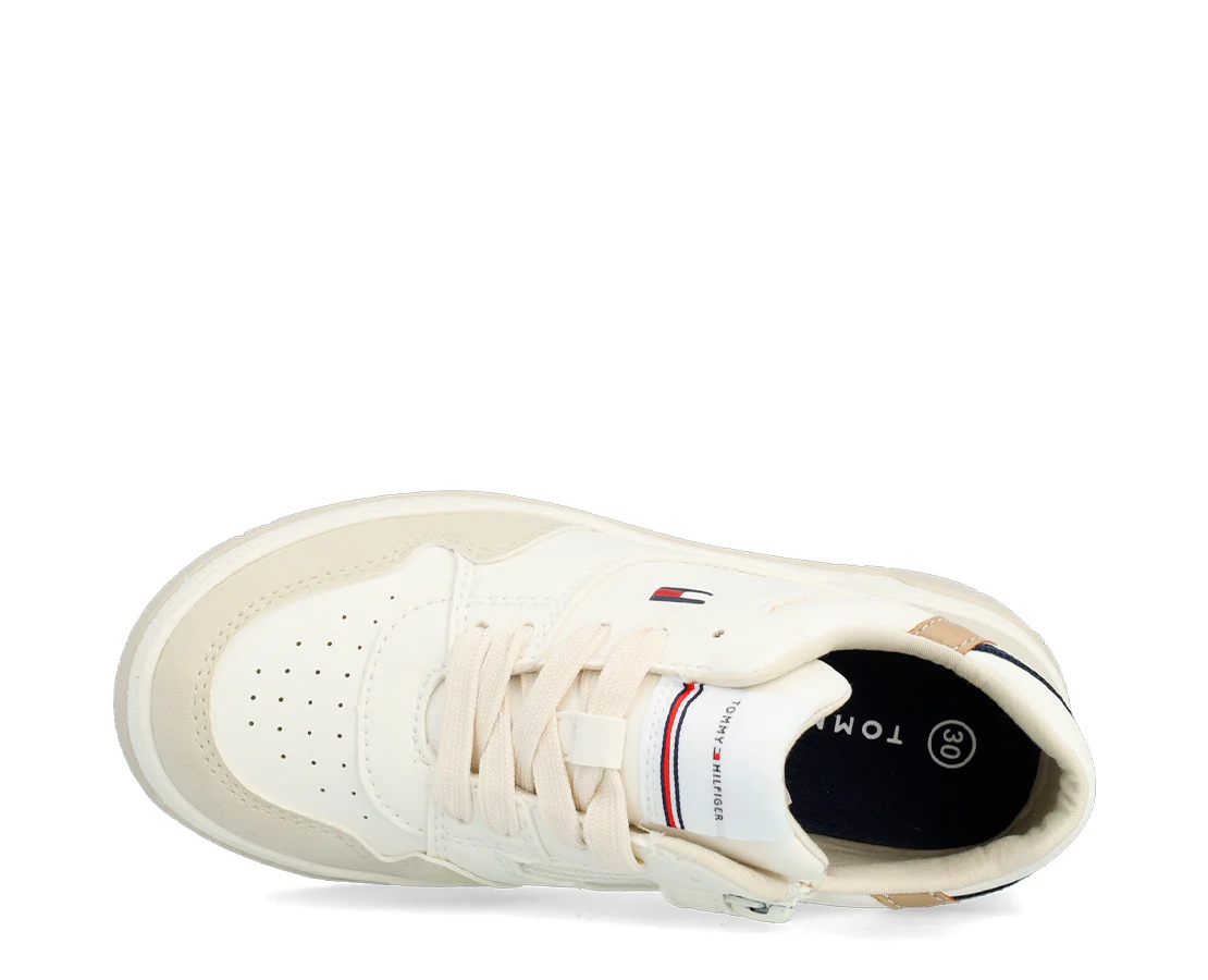 Tommy Hilfiger Low Cut Lace-Up Sneaker - Image 3