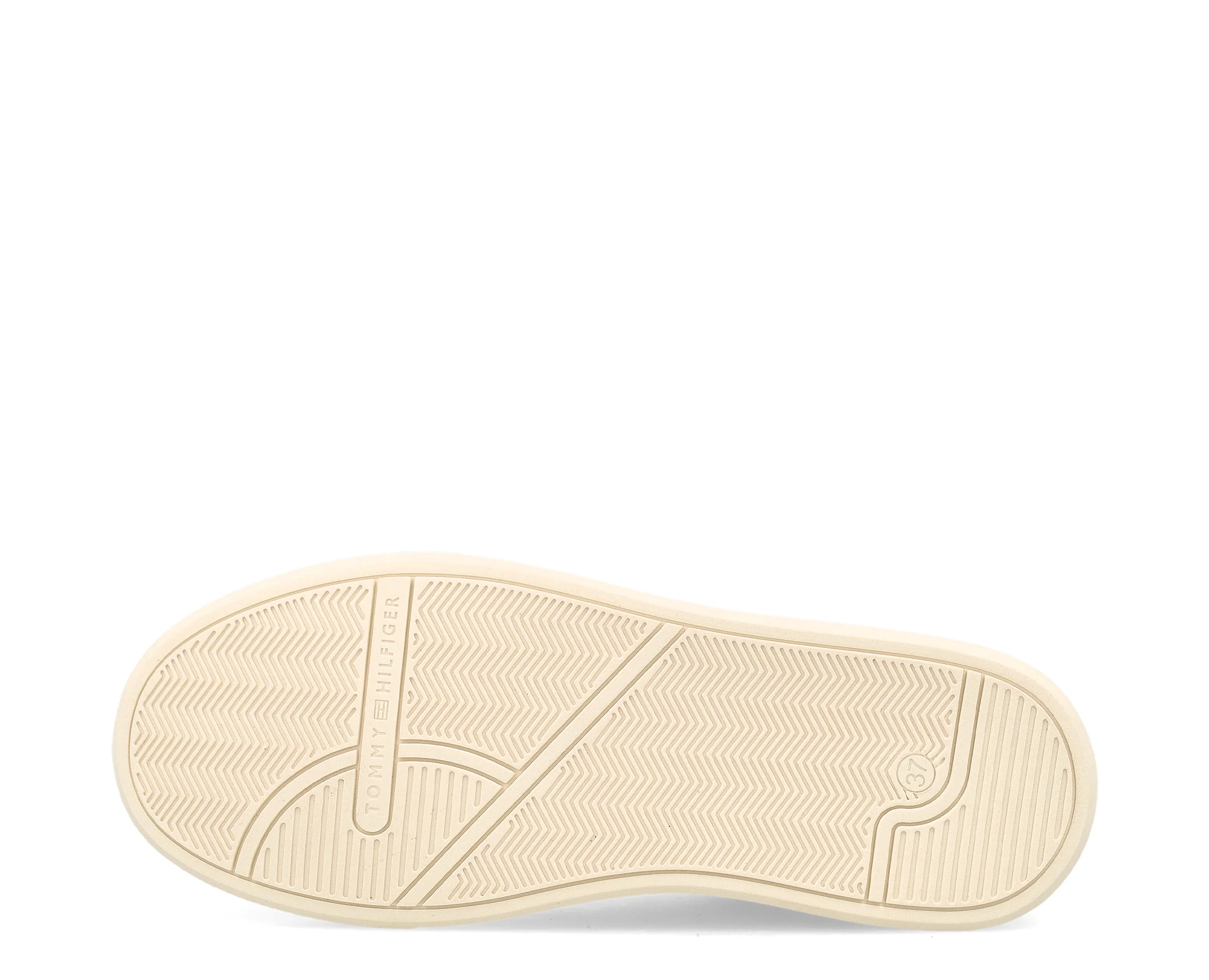 Tommy Hilfiger Low Cut Lace-Up - Image 5