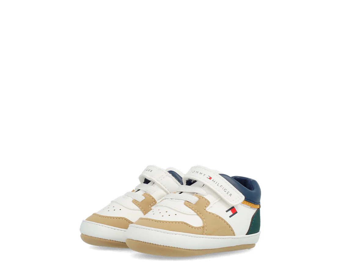 Tommy Hilfiger Low Cut Lace-Up/Velcro Crib - Image 2