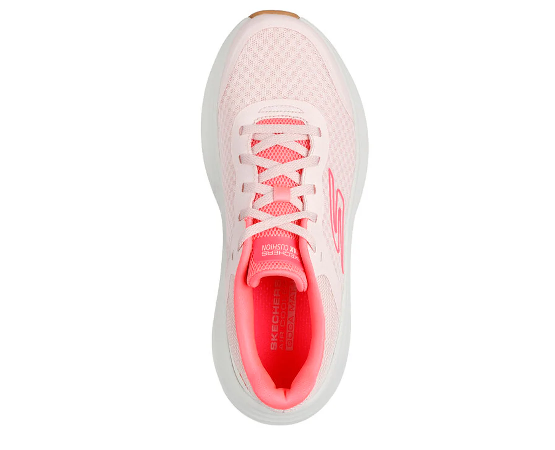 Skechers Max Cushioning Endeavour - Image 3