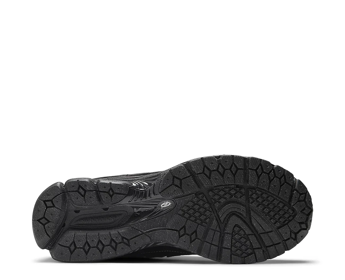 New Balance 1906D Protection Pack Black Leather - Image 4