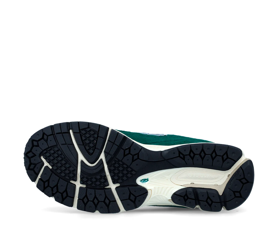 New Balance 2002 Nightwatch Green - Image 4