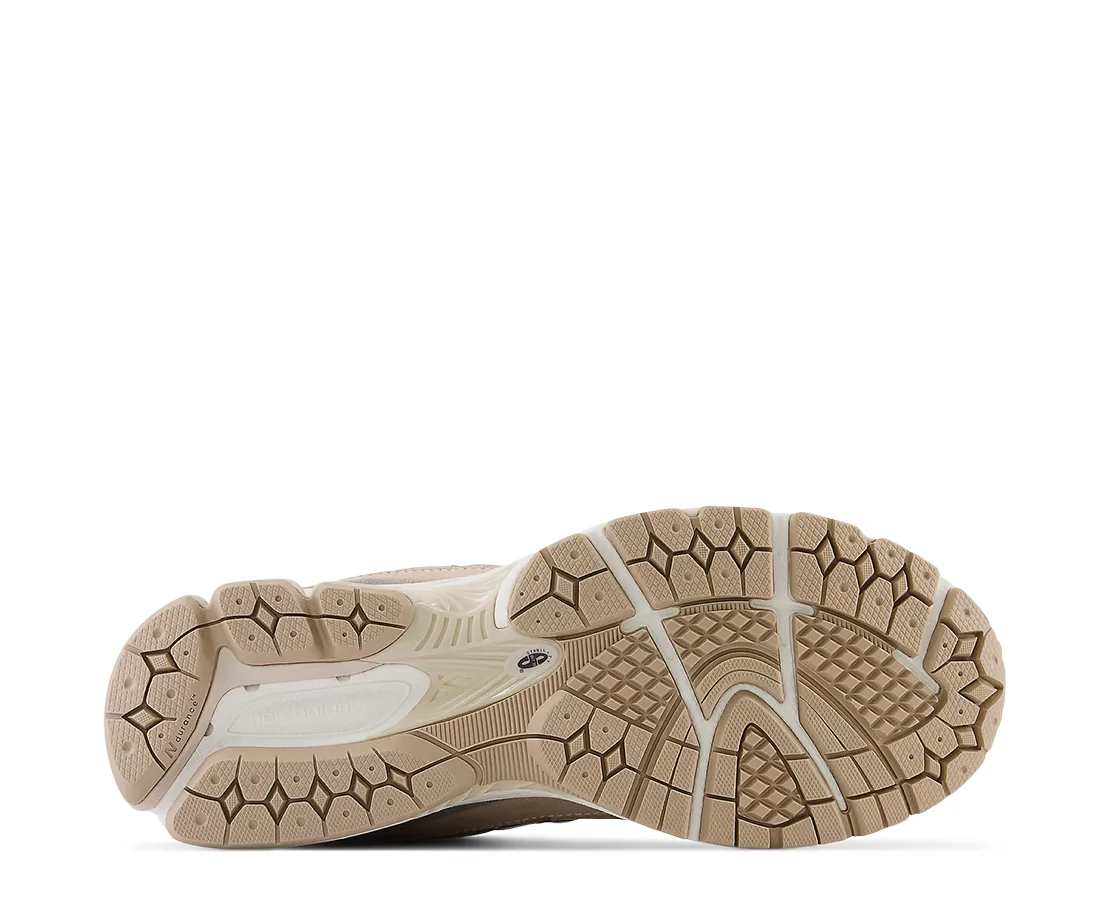 New Balance 2002R Driftwood Sandstone - Image 4