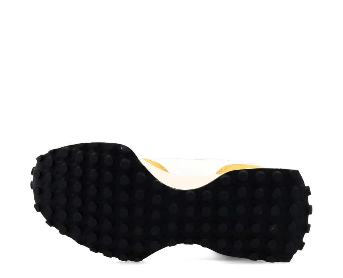 New Balance 327 - Image 4