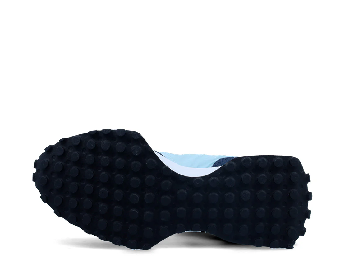 New Balance 327 - Image 4