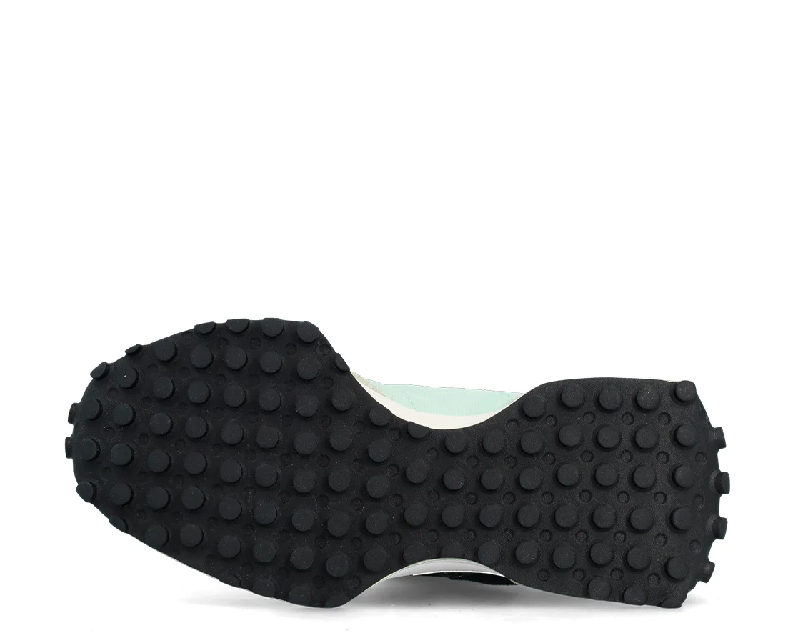 New Balance 327 - Image 4