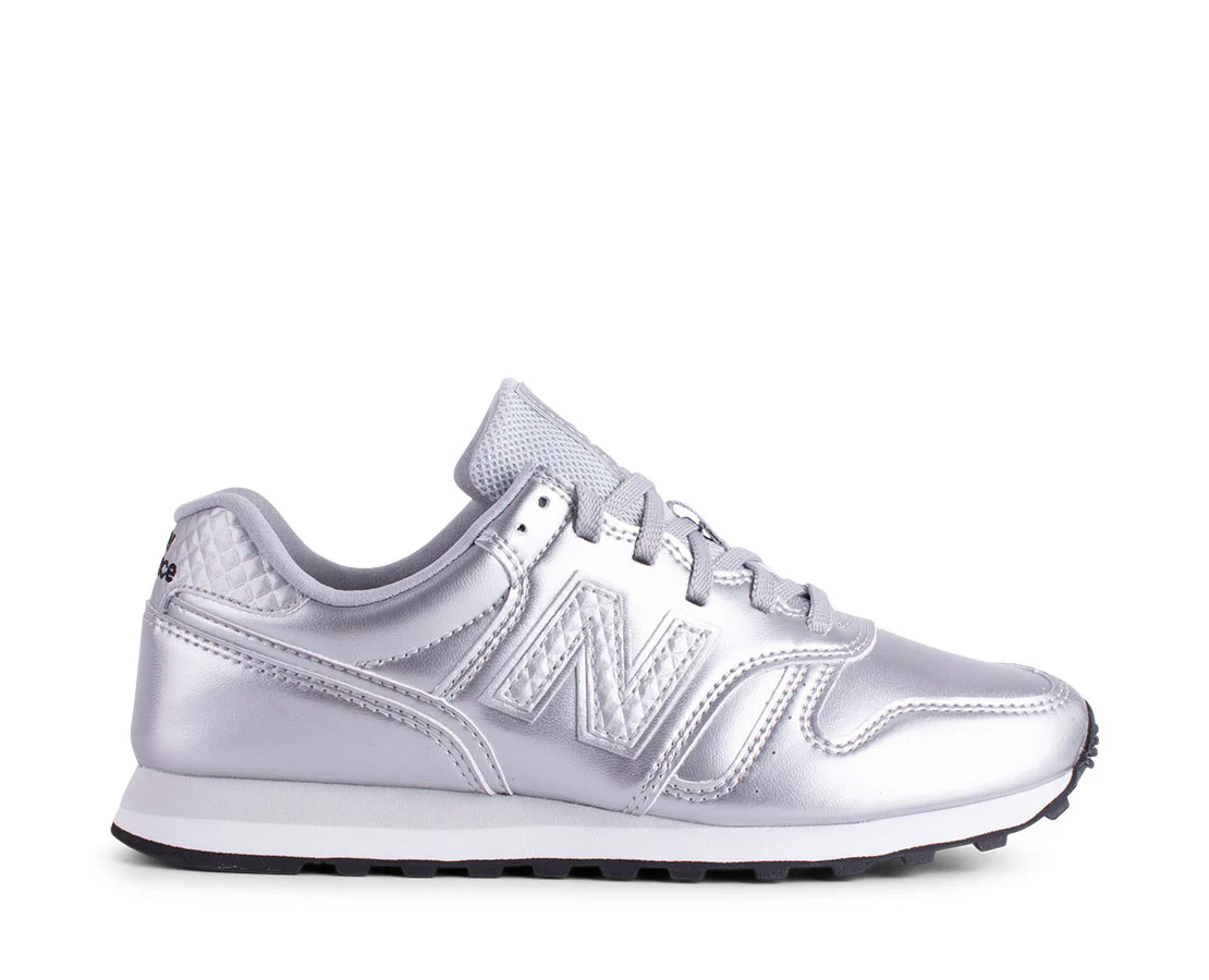 New Balance 373